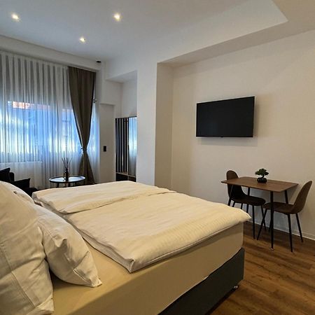 Luxus Apartment Mit Whirlpool In Kiel Luaran gambar