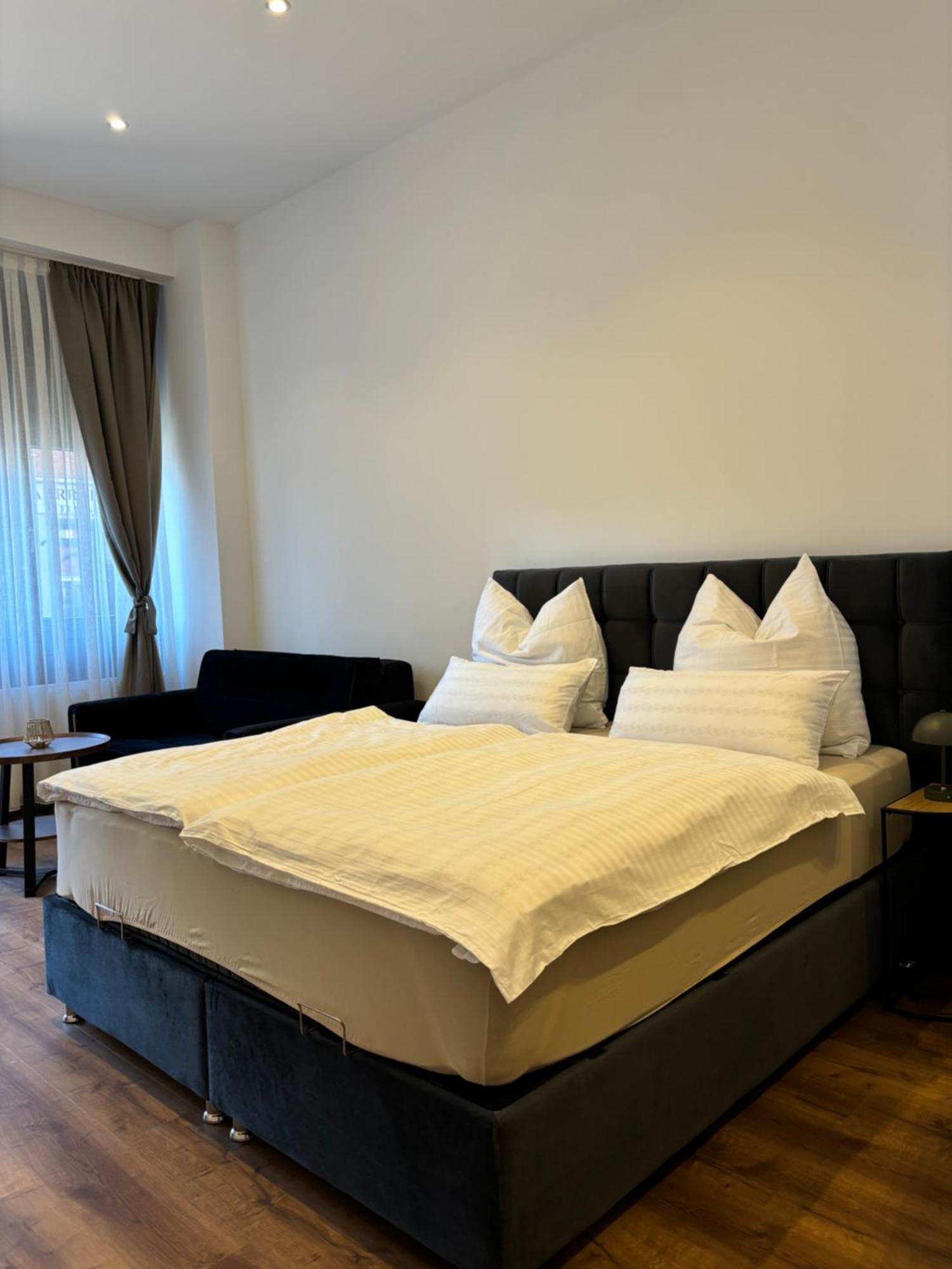 Luxus Apartment Mit Whirlpool In Kiel Luaran gambar